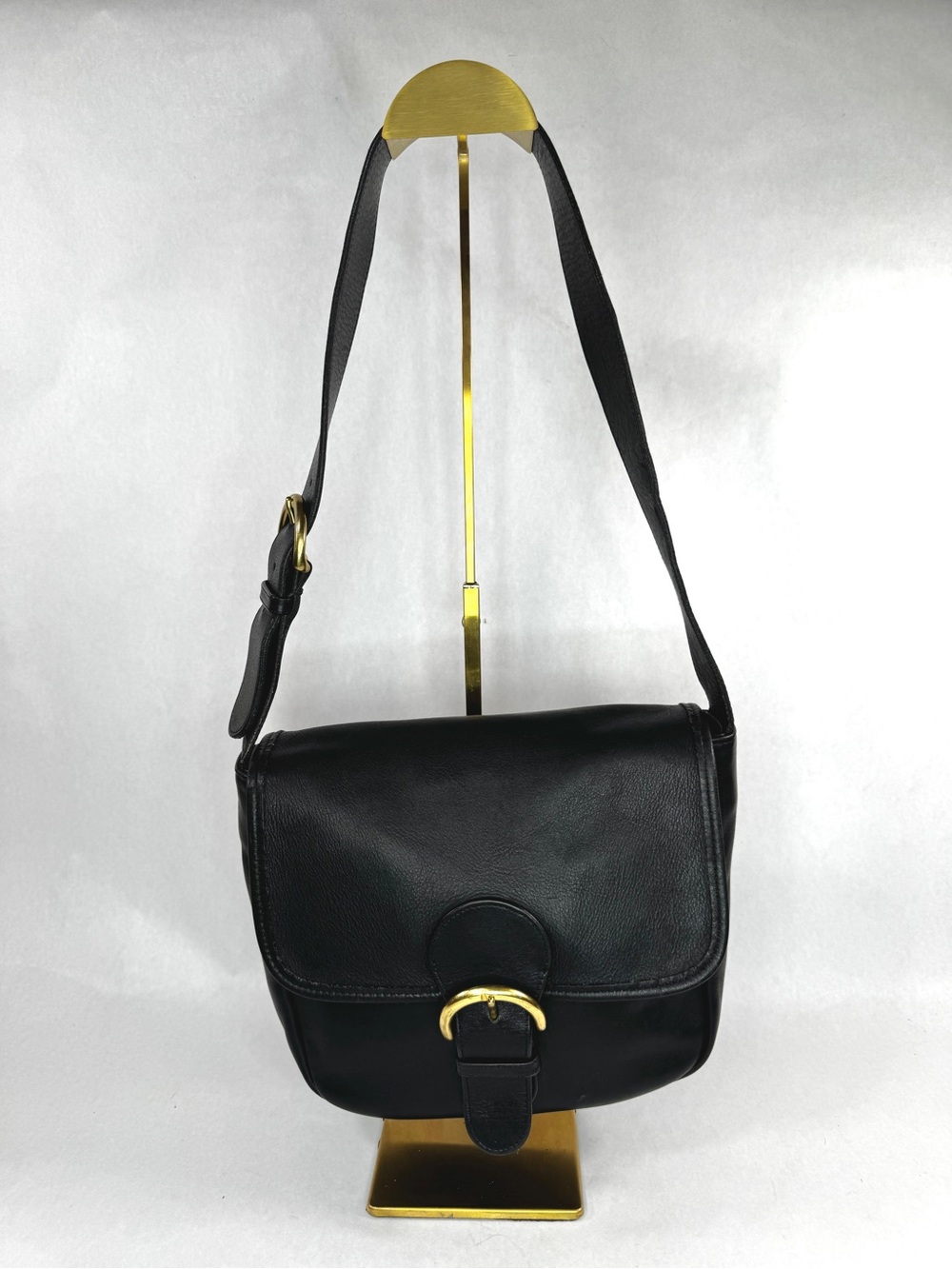 Vintage Coach Bedford Flap Saddle Bag 4164 Black Glovetanned Leather USA
